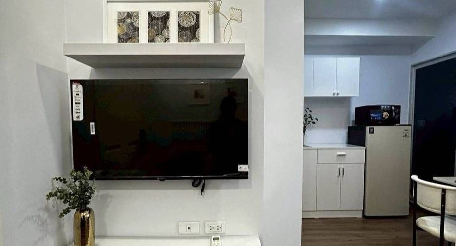 Продажа 1 кровать кондо в Щанг Тхонгланг, Бангкок