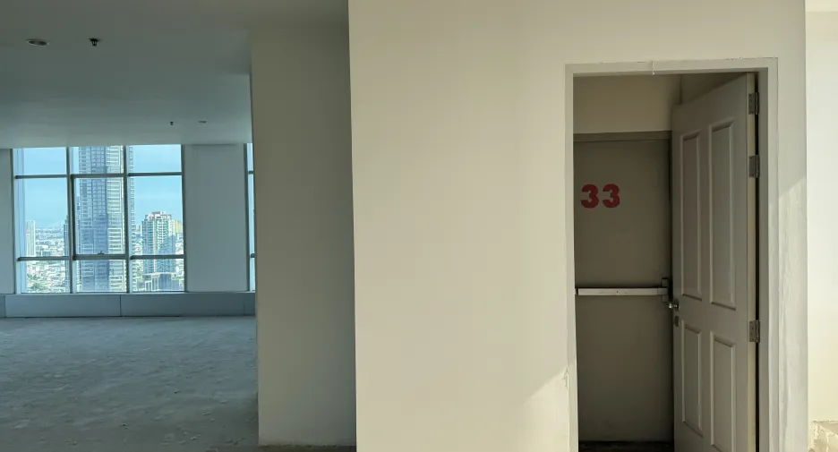 À vendre 4 chambres condo à Sathon, Bangkok