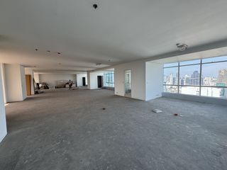 出售 4 卧室 公寓 在 沙吞, 曼谷