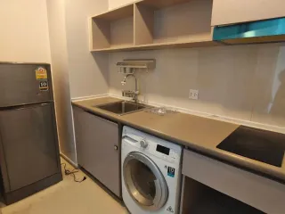 Wohnung zur Miete mit 1 Zimmer in Suan Luang, Bangkok