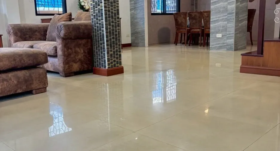For rent 3 bedrooms villa in Central Pattaya, Pattaya