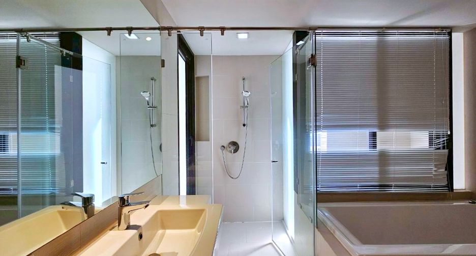 À louer 1 chambre condo à Khlong Toei, Bangkok