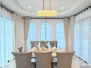 Villa en venta de 3 habitaciones en Bang Lamung, Chonburi