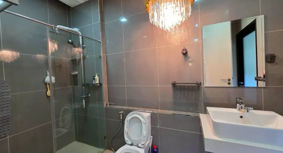 Casa en venta de 2 habitaciones en Huay Yai, Pattaya