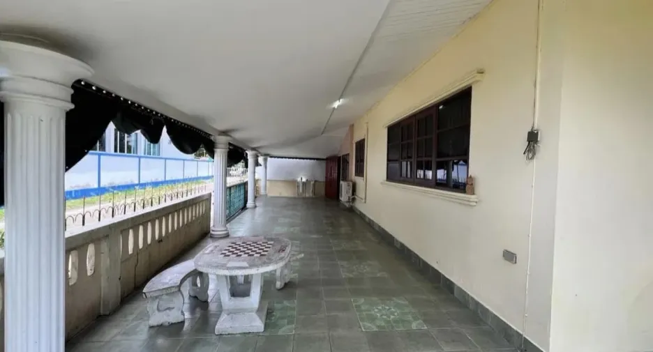 À louer 2 chambres villa à Hang Dong, Chiang Mai