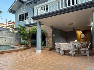 ให้เช่า 5 ห้องนอน วิลล่า ใน บางละมุง, ชลบุรี