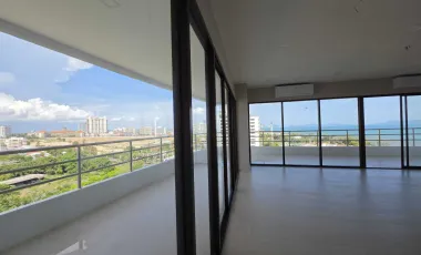 À vendre 2 chambres condo à Pratumnak, Pattaya