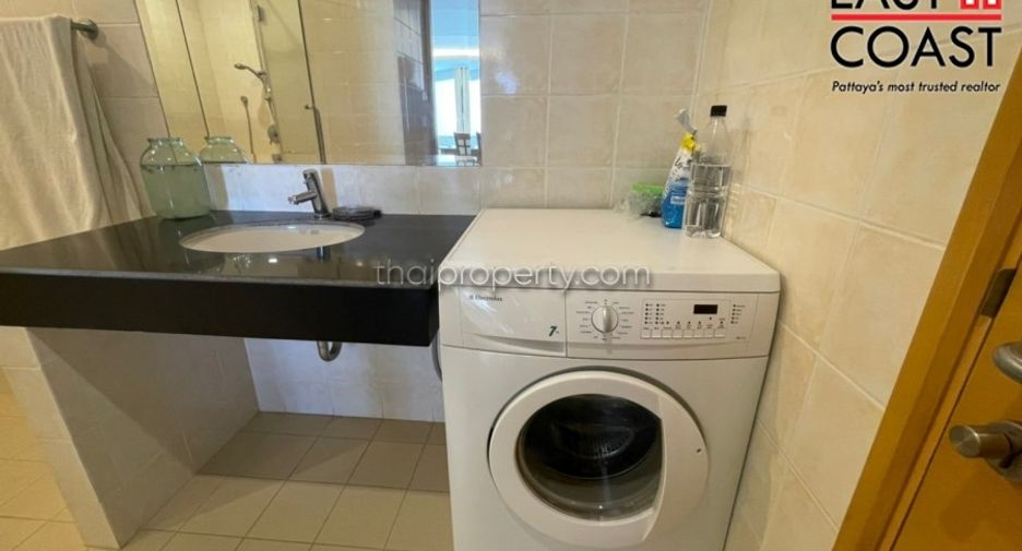 For rent 2 bedrooms condo in Jomtien, Pattaya