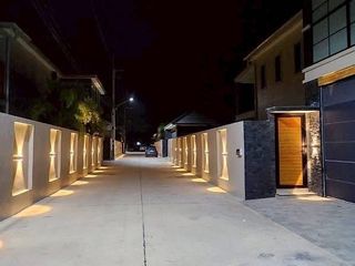 For sale and for rent 5 bedrooms villa in Bang Lamung, Chonburi