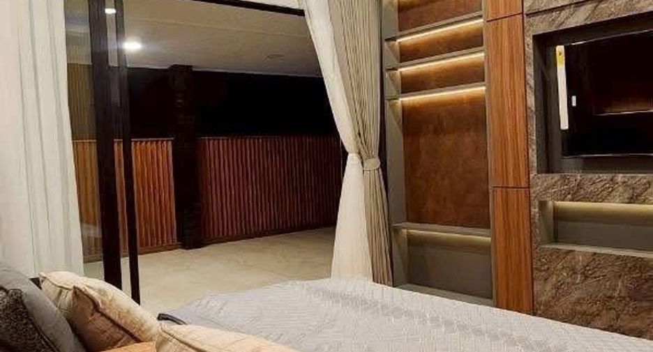 For sale and for rent 5 bedrooms villa in Bang Lamung, Chonburi