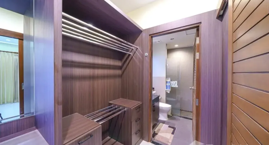 ขาย 4 ห้องนอน วิลล่า ใน เมืองภูเก็ต, ภูเก็ต