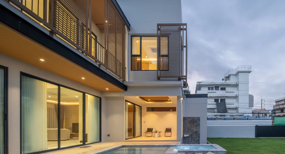 For sale 4 bedrooms villa in Mueang Chiang Mai, Chiang Mai