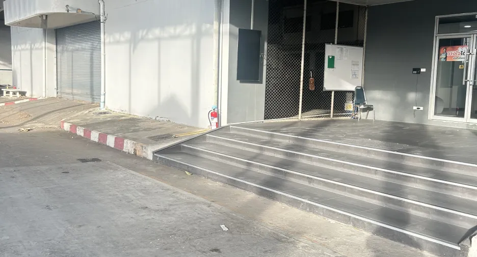 For sale and for rent office in Ongkharak, Nakhon Nayok