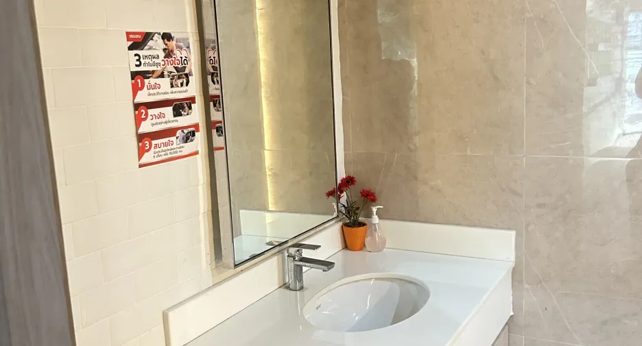 For sale and for rent office in Ongkharak, Nakhon Nayok