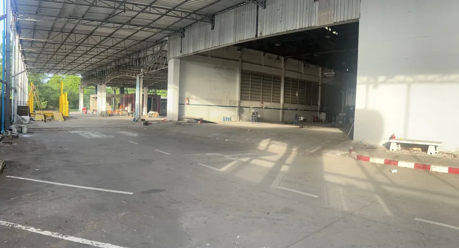 For sale and for rent office in Ongkharak, Nakhon Nayok