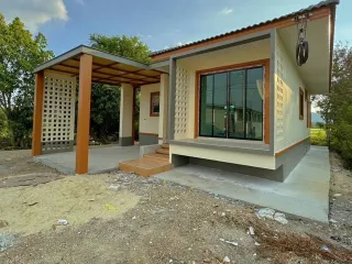 Продажа 2 спальни дом в Mueang Lop Buri, Lopburi