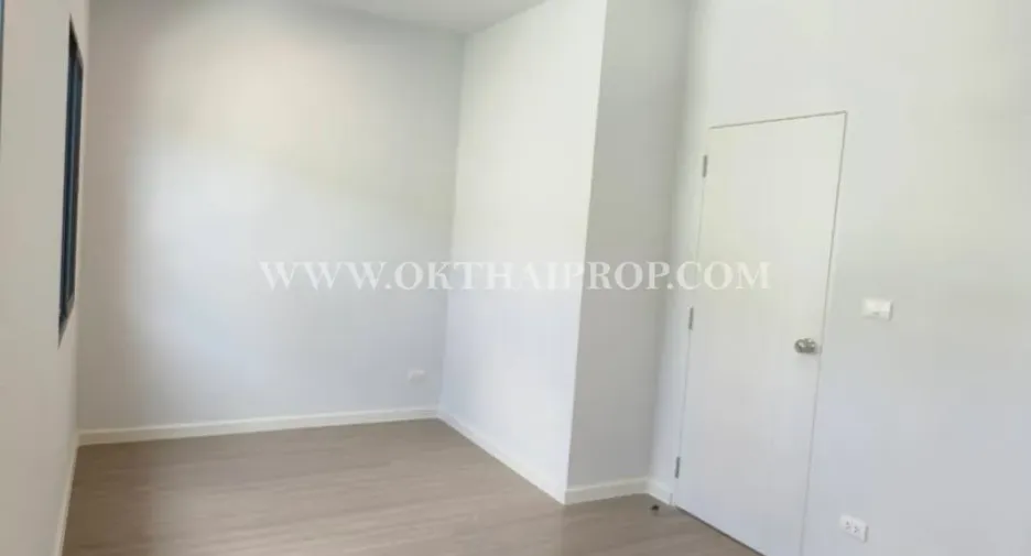 For sale 3 ベッドルーム townhouse in Mueang Pathum Thani, Pathum Thani