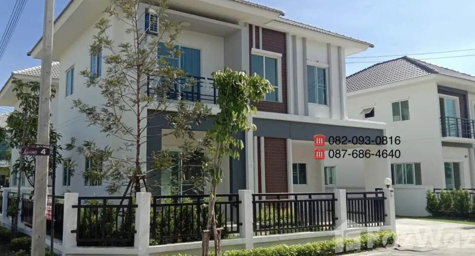 Casa en venta de 4 habitaciones en Krathum Baen, Samut Sakhon