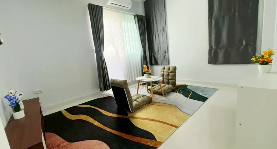 Casa en alquiler de 4 habitaciones en Mueang Chiang Rai, Chiang Rai