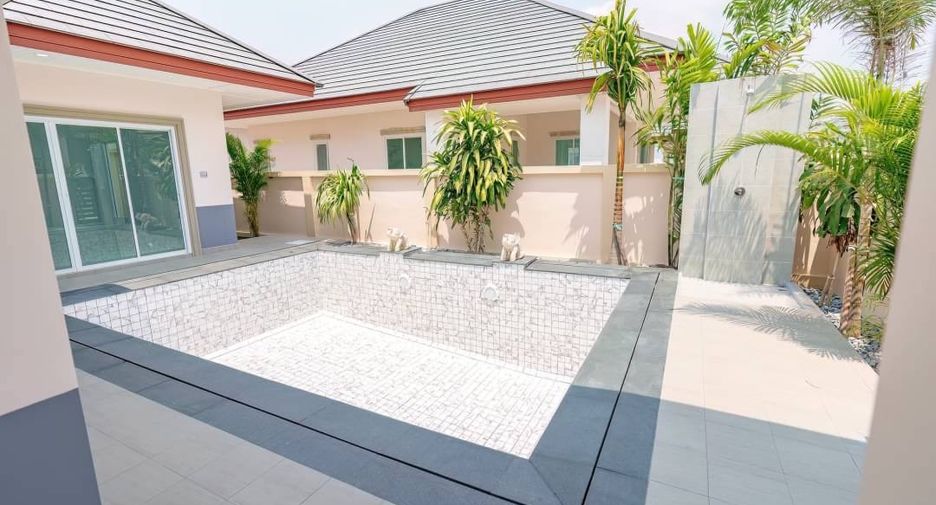 À vendre 4 chambres maison à Huay Yai, Pattaya