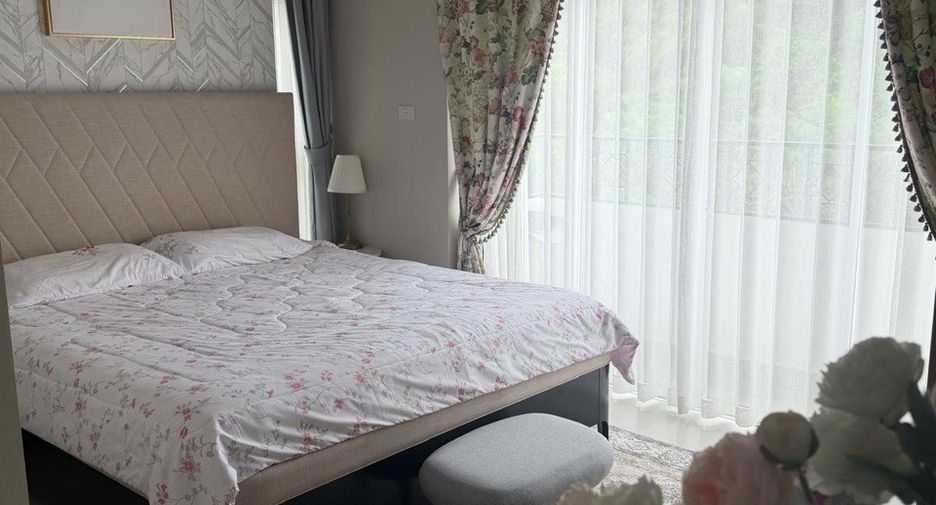 À vendre 4 chambres maison à Huay Yai, Pattaya