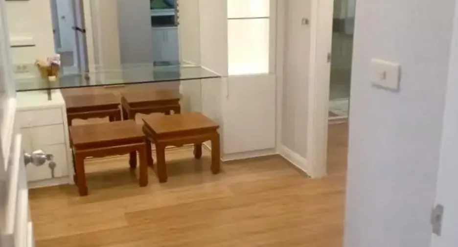 Wohnung zur Miete mit 3 Zimmer in Khlong Toei, Bangkok