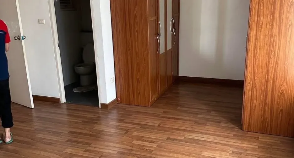 For rent 3 bedrooms house in Phaya Thai, Bangkok