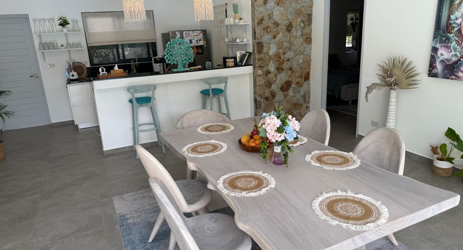 For sale 4 bedrooms villa in Ko Samui, Surat Thani