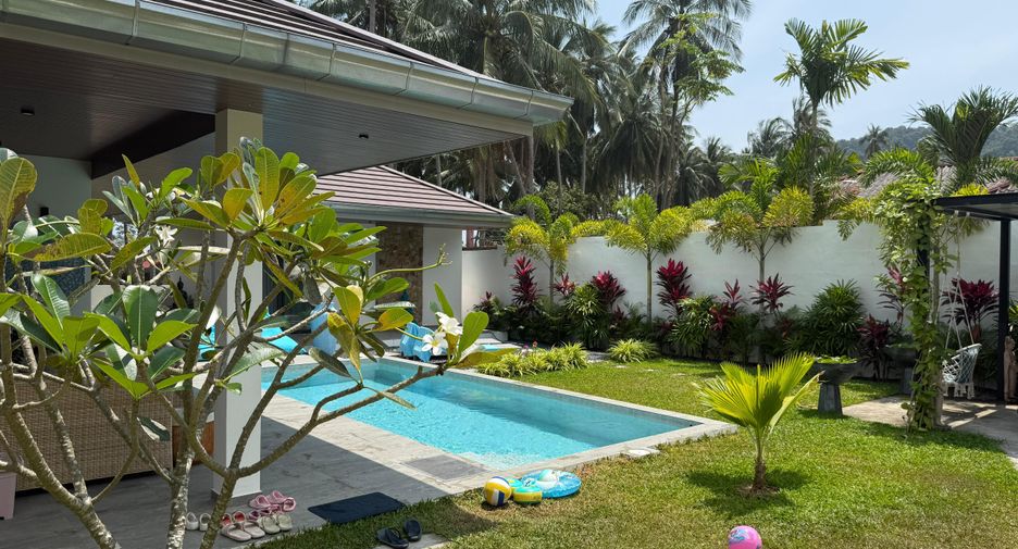 For sale 4 bedrooms villa in Ko Samui, Surat Thani