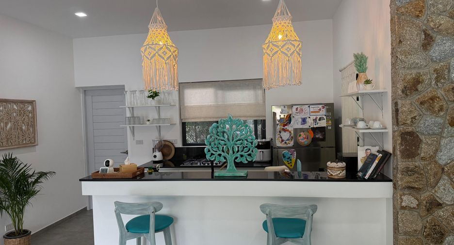 For sale 4 bedrooms villa in Ko Samui, Surat Thani