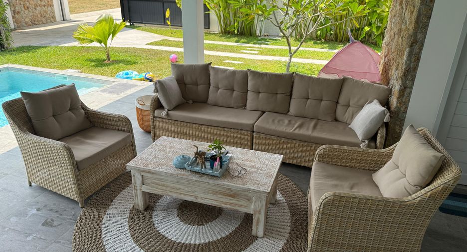 For sale 4 bedrooms villa in Ko Samui, Surat Thani