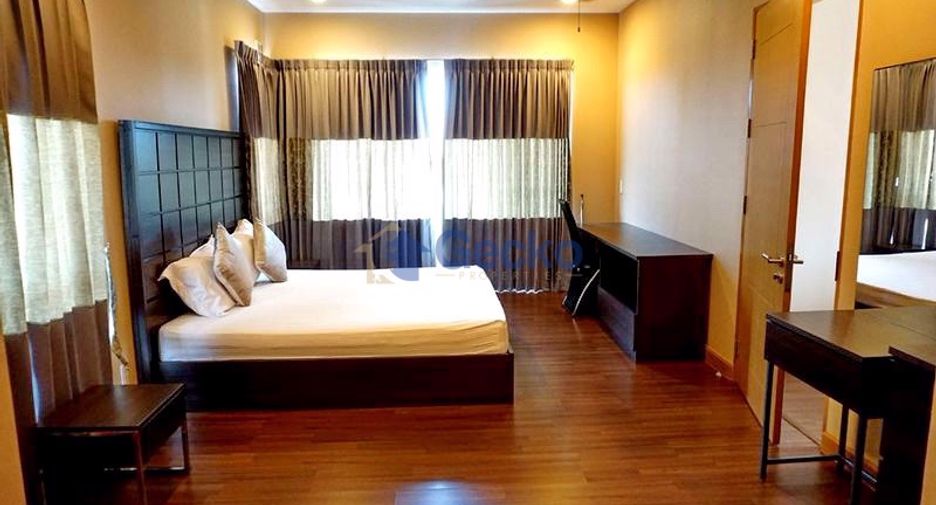 For rent 4 bedrooms house in East Pattaya, Pattaya