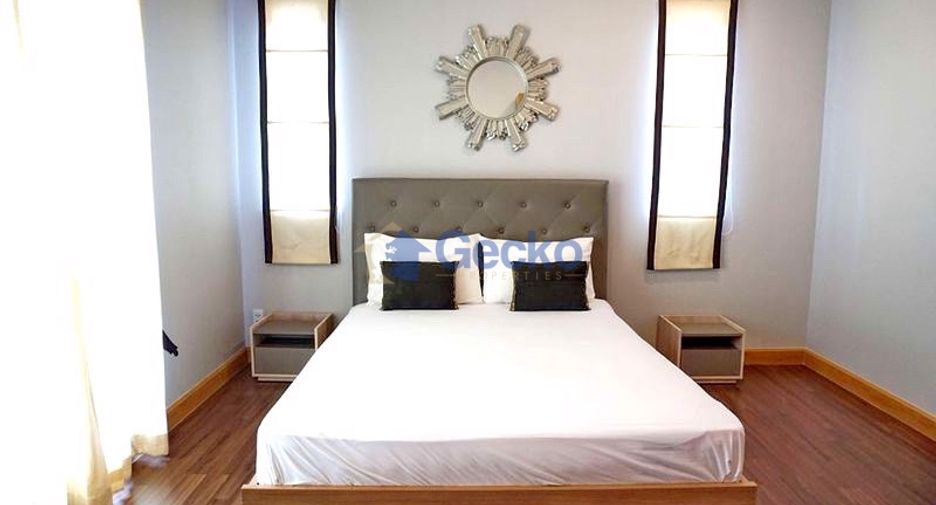 For rent 4 bedrooms house in East Pattaya, Pattaya