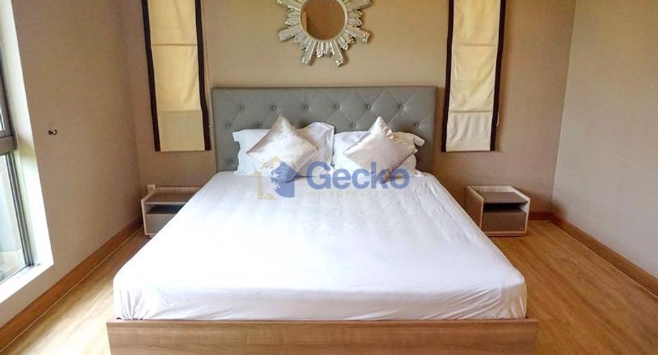 For rent 4 bedrooms house in East Pattaya, Pattaya