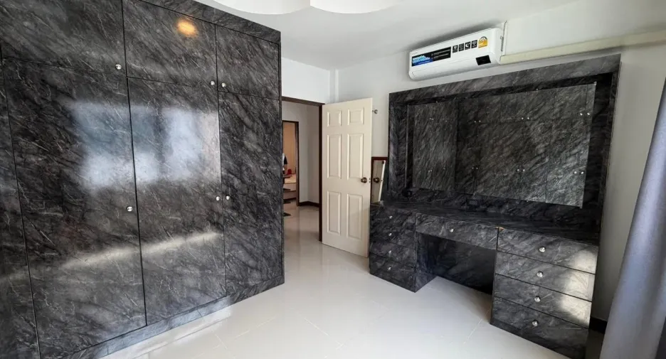 Haus zur Miete mit 3 Zimmer in Thalang, Phuket