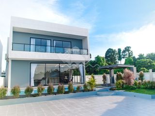 Продажа 4 спальни дом в Банг Ламунг, Чонбури