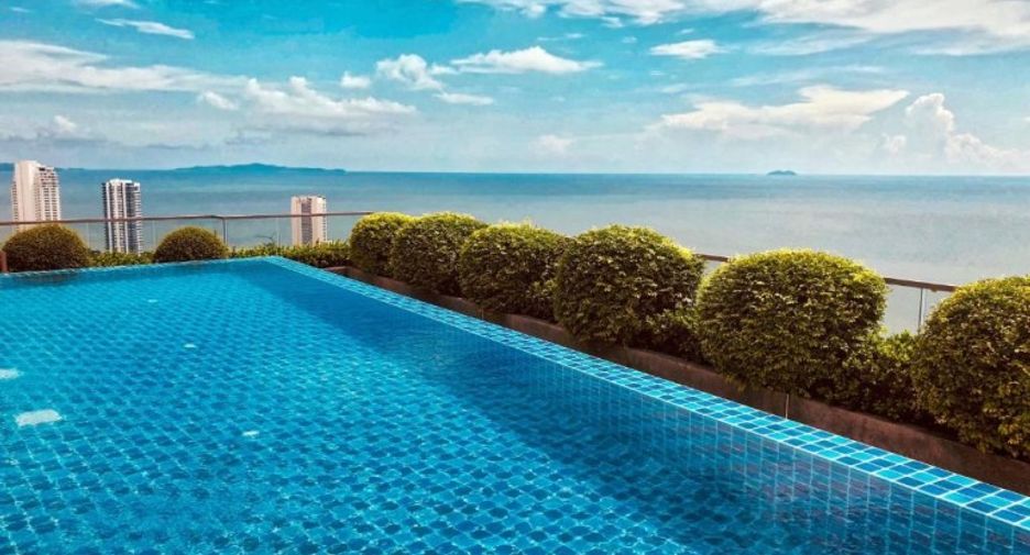 For sale studio condo in Pratumnak, Pattaya