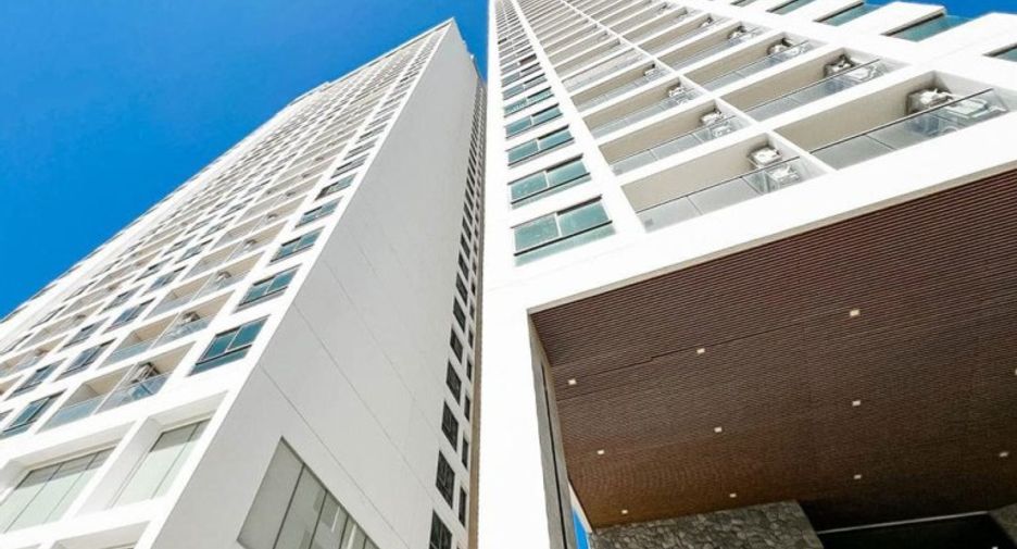 For sale studio condo in Pratumnak, Pattaya