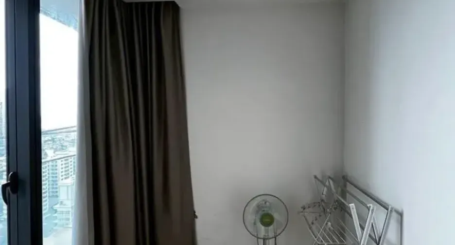 For rent 1 bed condo in Sathon, Bangkok
