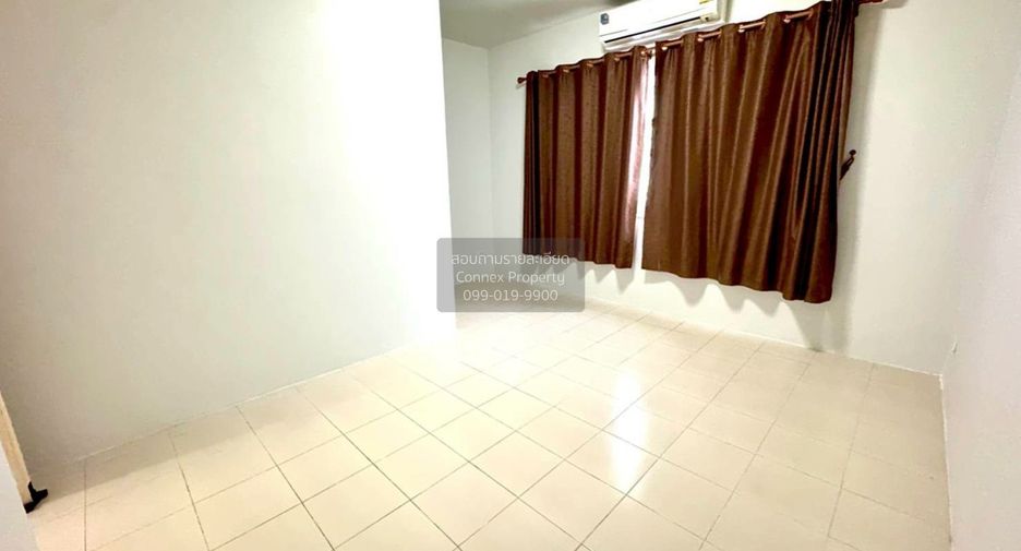 For sale 2 bedrooms townhouse in Khlong Luang, Pathum Thani