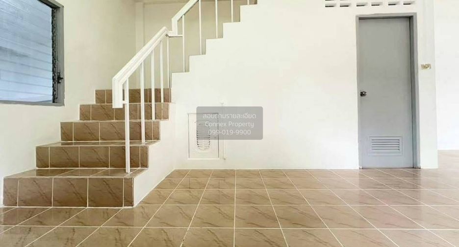 For sale 2 bedrooms townhouse in Min Buri, Bangkok