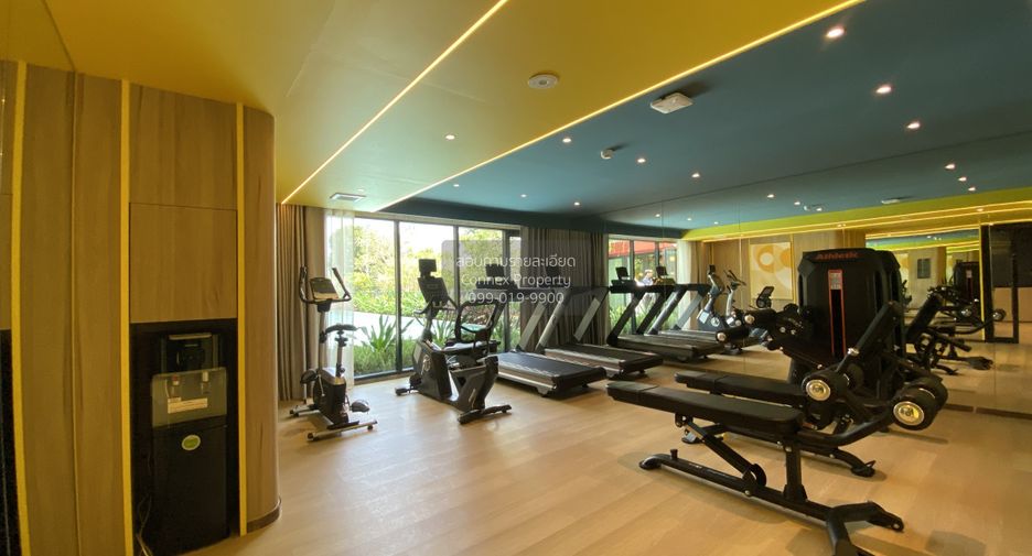 À vendre 1 chambre condo à Huai Khwang, Bangkok