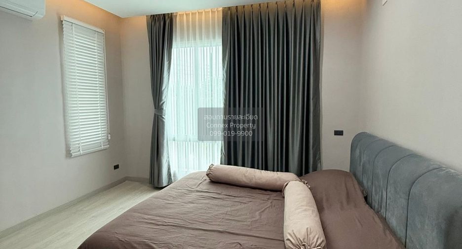 For sale 4 bedrooms house in Khlong Sam Wa, Bangkok