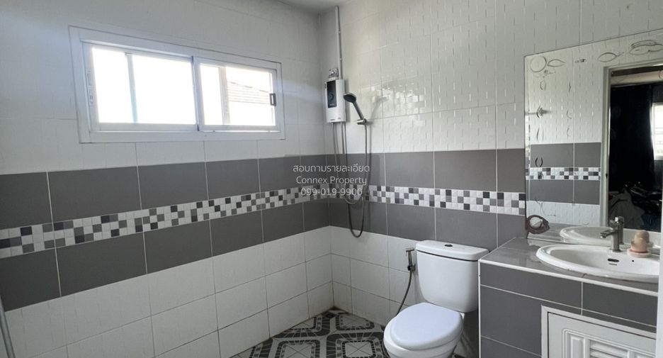 Reihenhaus zum Kauf mit 3 Zimmer in Khan Na Yao, Bangkok