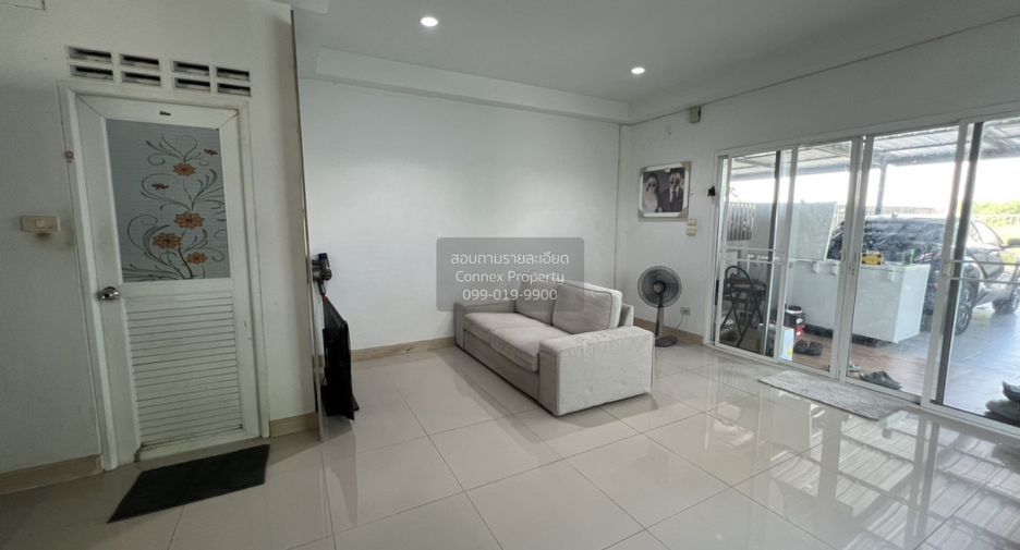 Reihenhaus zum Kauf mit 3 Zimmer in Khan Na Yao, Bangkok