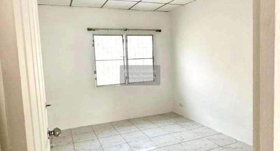 出售 2 卧室 联排别墅 在 Mueang Pathum Thani, Pathum Thani