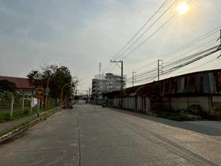 For sale 2 bedrooms townhouse in Mueang Pathum Thani, Pathum Thani