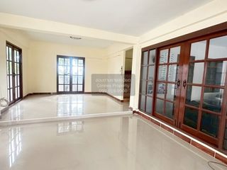 For sale 4 bedrooms house in Khlong Sam Wa, Bangkok