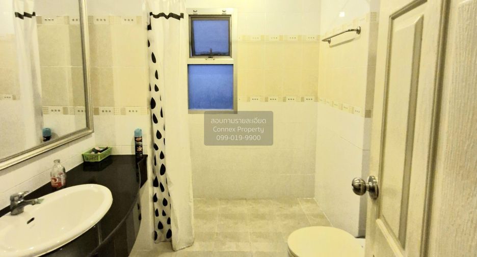 For sale 3 bedrooms house in Mueang Samut Prakan, Samut Prakan