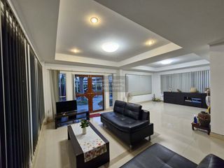 For sale 3 bedrooms house in Mueang Samut Prakan, Samut Prakan
